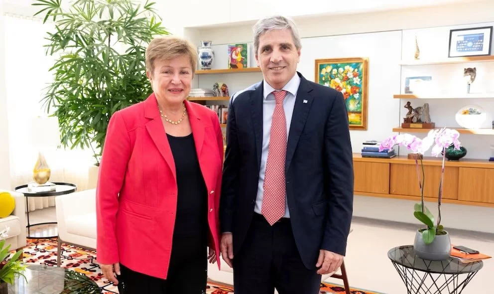 Georgieva y Caputo