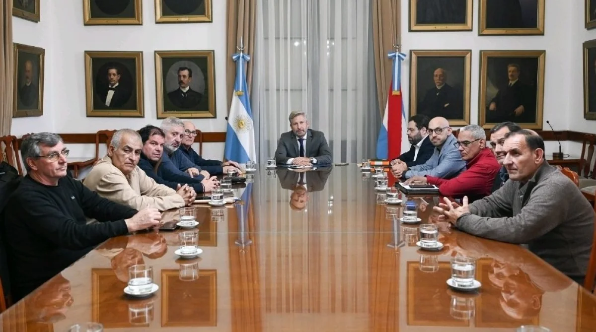 El Gobierno de Entre Ríos acompaña a los trabajadores de Granja Tres Arroyos con asistencia económica, alimentaria y sanitaria