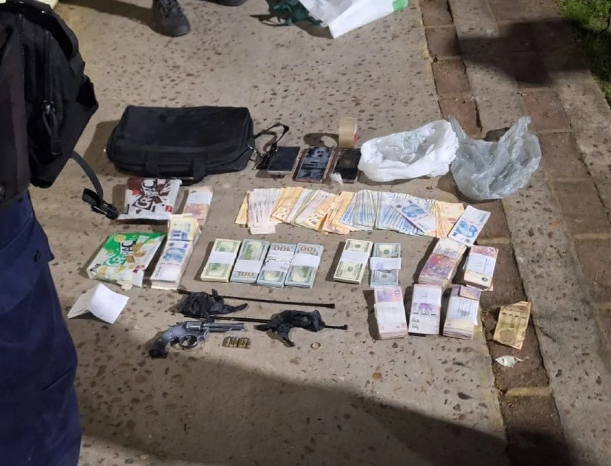 Robo calificado en una vivienda: maniataron a una pareja y hay un detenido