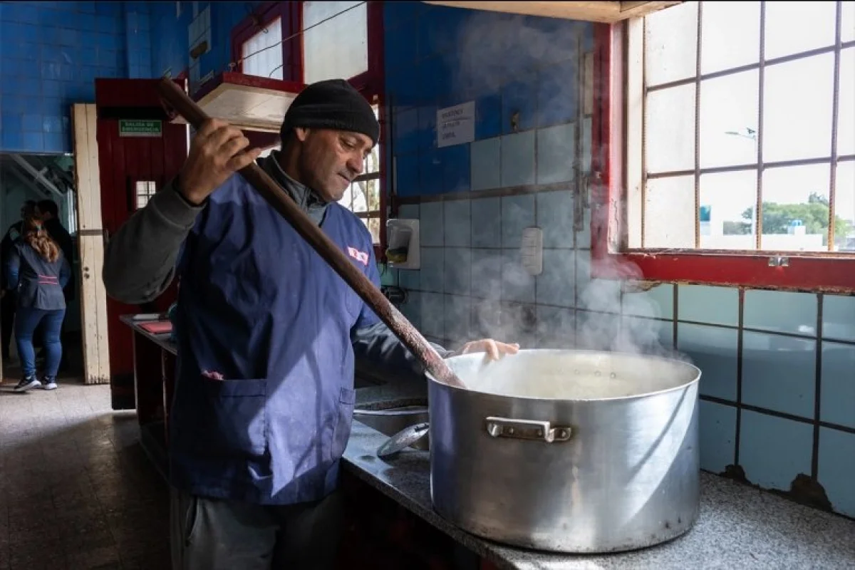 Gobierno provincial evalúa incorporar alimentos frescos en los desayunos escolares