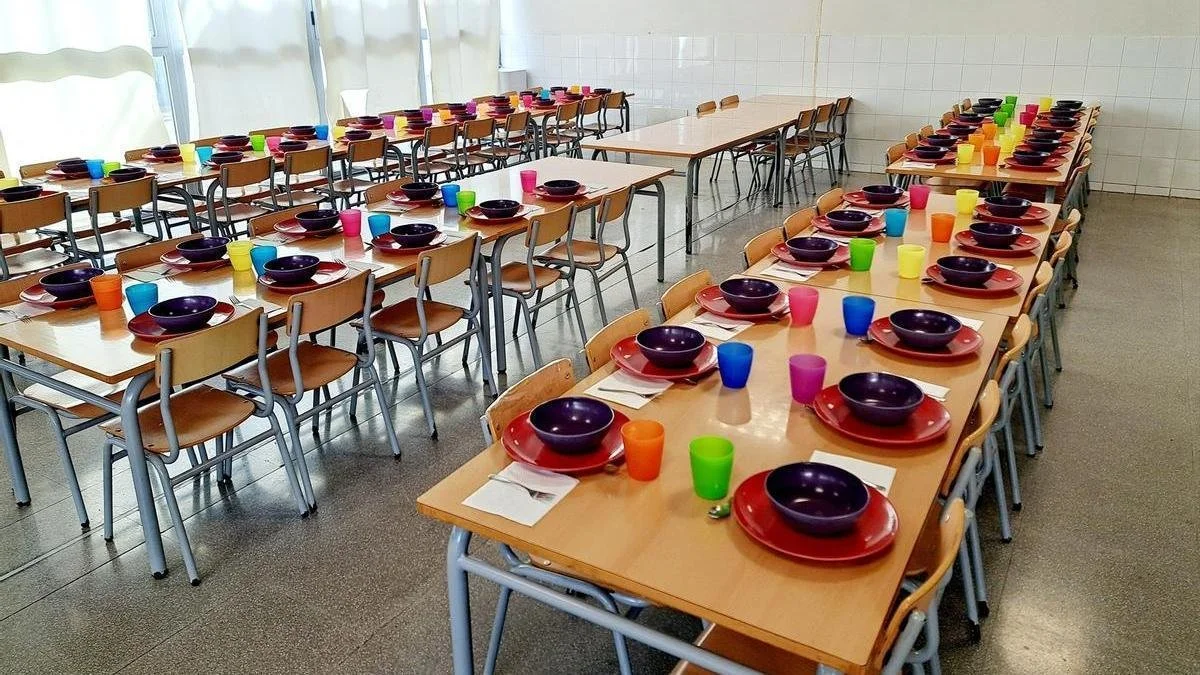 El Procurador General respaldó la sentencia que permite continuar con el nuevo sistema de alimentación escolar