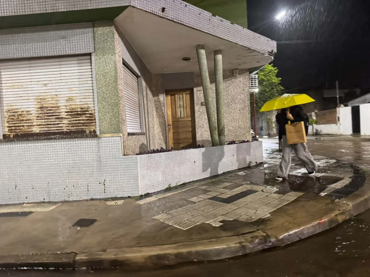 Se mantiene el alerta amarilla por tormentas en cinco departamentos de Entre Ríos